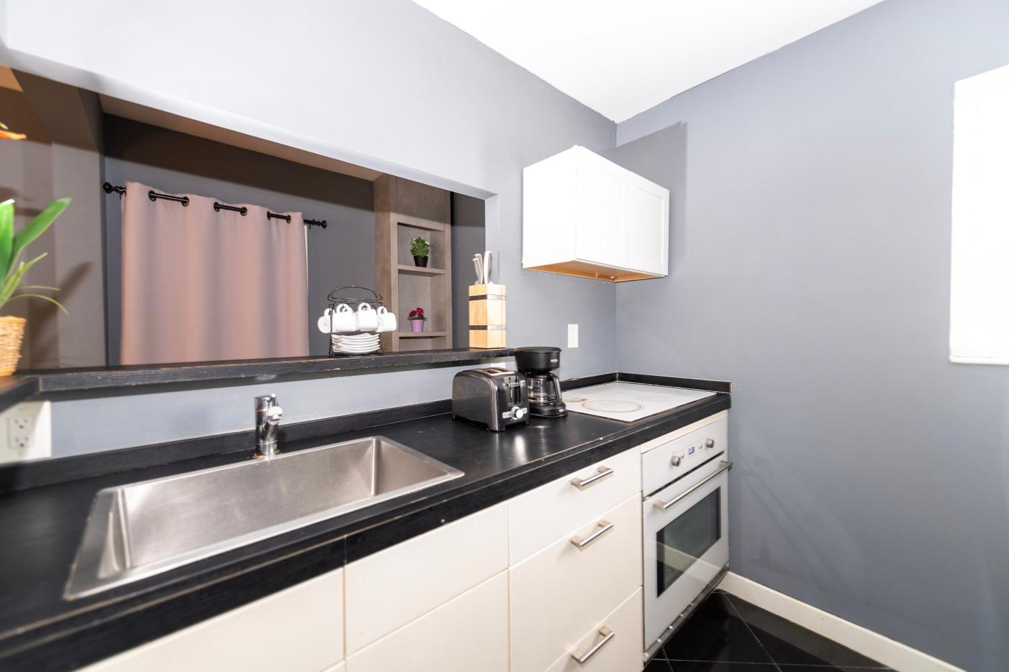 Sunny Days Apartments ميامي بيتش المظهر الخارجي الصورة