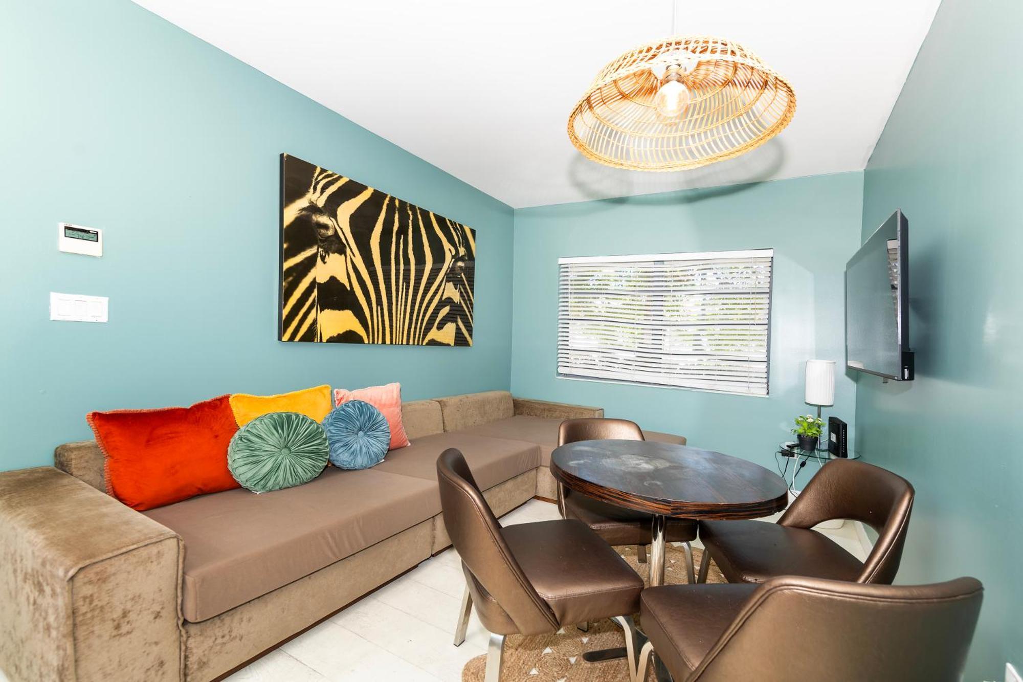Sunny Days Apartments ميامي بيتش المظهر الخارجي الصورة