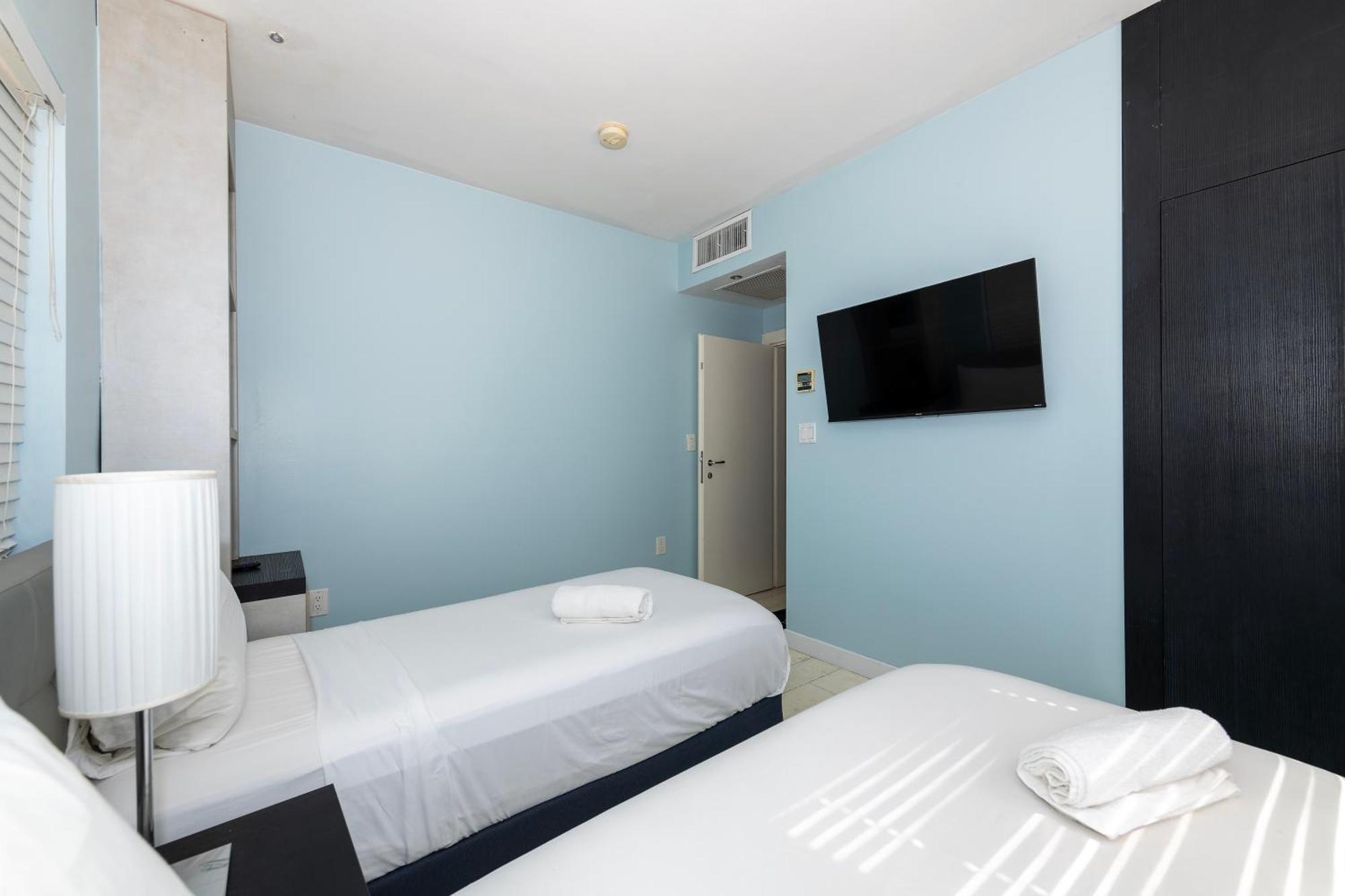 Sunny Days Apartments ميامي بيتش المظهر الخارجي الصورة